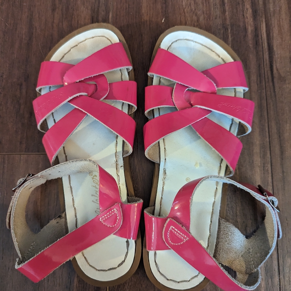 Salt Water Sandals youth sz 2